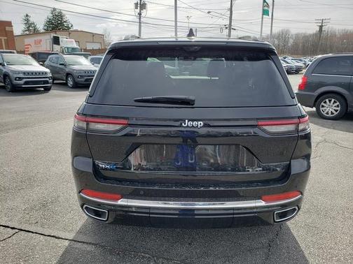 2024 Jeep Grand Cherokee 4xe Overland