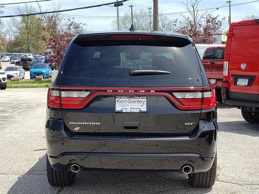 DB Black Clearcoat 2026 Dodge Durango GT