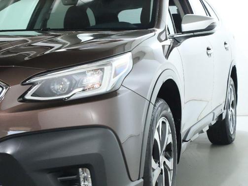 2021 Subaru Outback Touring XT