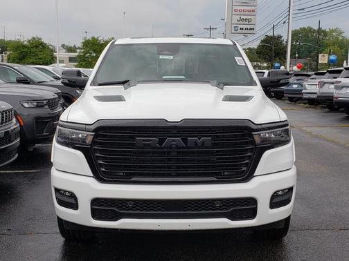 Bright White Clearcoat 2026 RAM 1500 Laramie