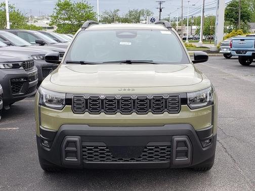 '41 2026 Jeep Cherokee Laredo