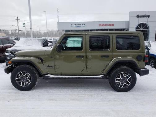 2026 Jeep Wrangler 4-Door Sahara 4x4