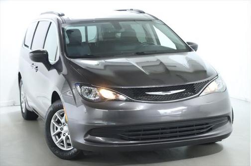 2020 Chrysler Voyager LXI