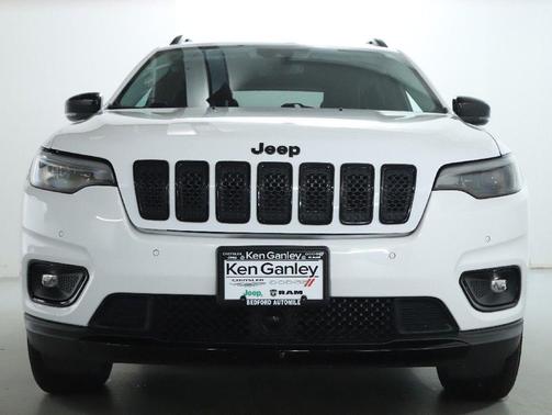 2023 Jeep Cherokee Altitude