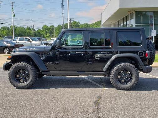 2025 Jeep Wrangler Willys