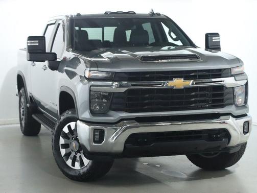 Sterling Gray Metallic 2024 Chevrolet Silverado 2500 LT