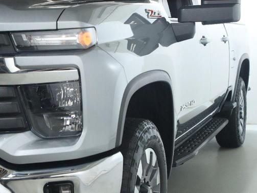 Sterling Gray Metallic 2024 Chevrolet Silverado 2500 LT