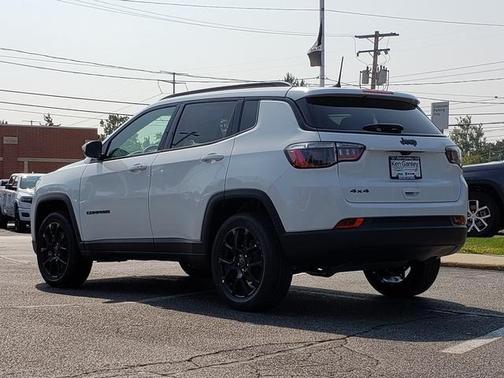 2025 Jeep Compass Latitude