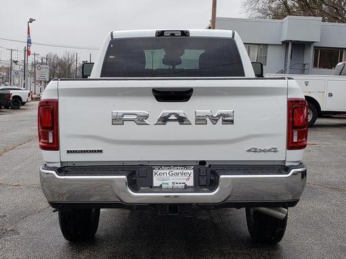 2026 RAM 2500 Big Horn Crew Cab 4x4 6'4' Box