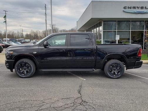 Diamond Black Crystal Pearlcoat 2026 RAM 1500 Big Horn/Lone Star