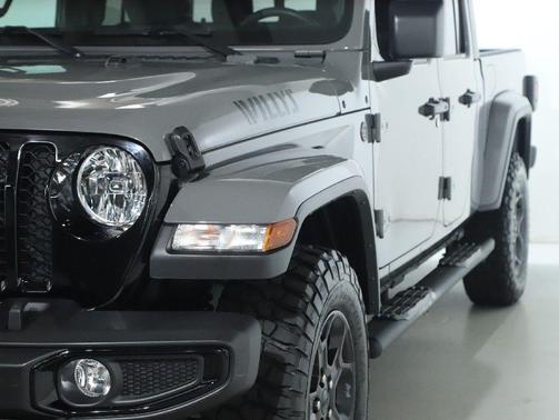 2023 Jeep Gladiator Willys 4x4