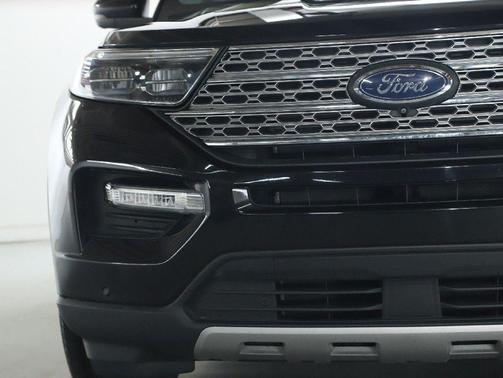 Agate Black Metallic 2021 Ford Explorer Limited