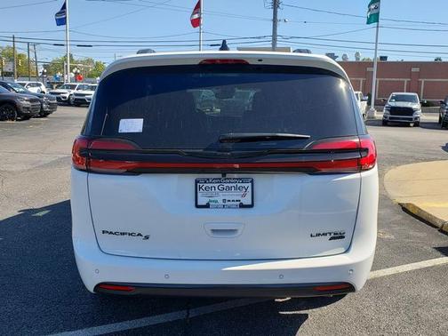 2026 Chrysler Pacifica Limited