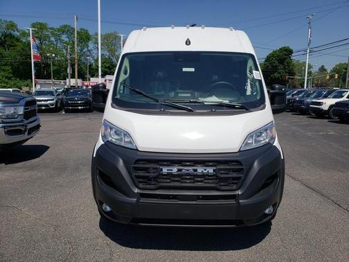 2024 RAM ProMaster 2500 Tradesman