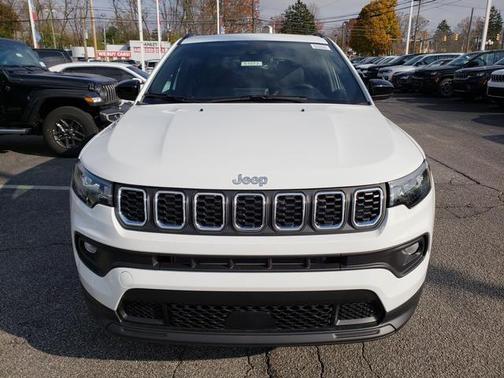 2025 Jeep Compass Latitude