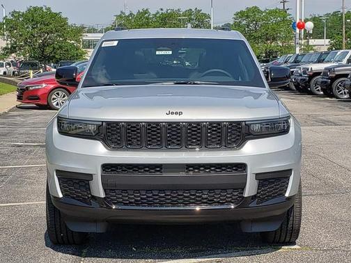 2025 Jeep Grand Cherokee L Altitude