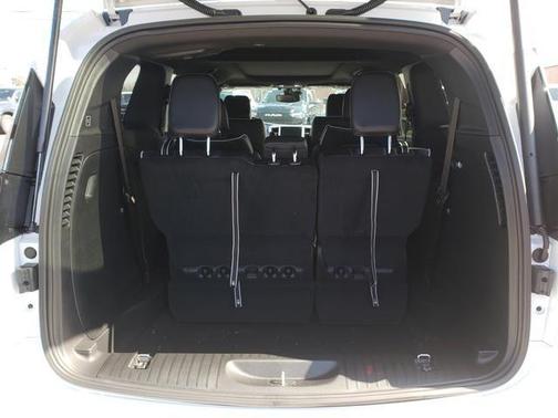 Bright White Clearcoat 2026 Chrysler Pacifica Limited