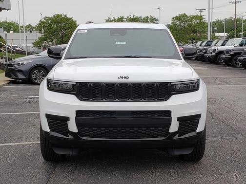 2025 Jeep Grand Cherokee L Altitude