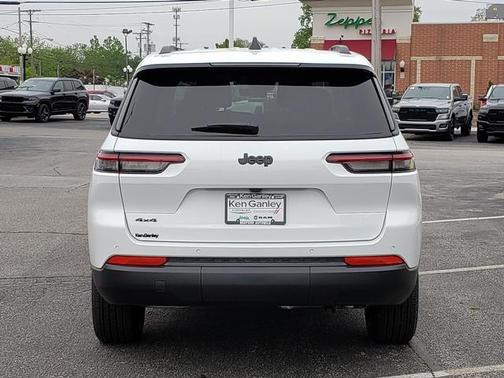 2025 Jeep Grand Cherokee L Altitude
