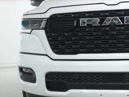 Bright White Clearcoat 2026 RAM 1500 Big Horn/Lone Star