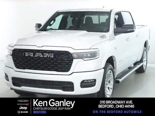Bright White Clearcoat 2026 RAM 1500 Big Horn/Lone Star