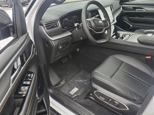 Bright White Clearcoat 2026 Jeep Grand Wagoneer 85th Anniversary Edition 4x4