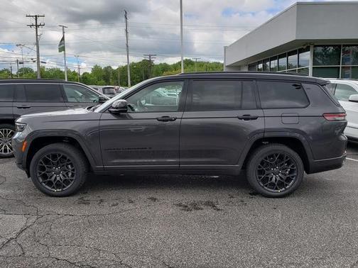 2025 Jeep Grand Cherokee L Summit Reserve