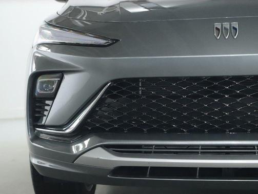 Moonstone Gray Metallic 2024 Buick Envista Avenir FWD