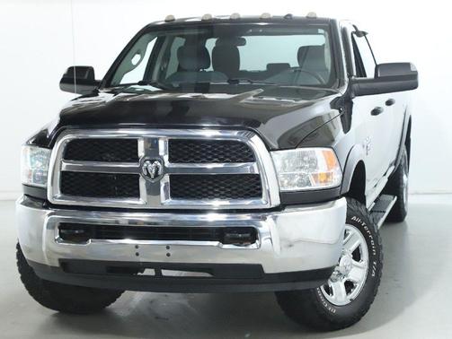 2018 RAM 2500 Tradesman Crew Cab 4x4 8' Box