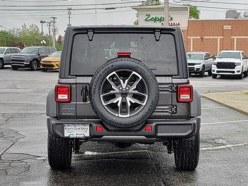 2025 Jeep Wrangler 4xe Sport S