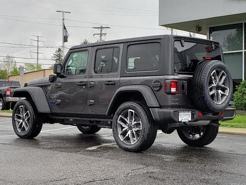 2025 Jeep Wrangler 4xe Sport S