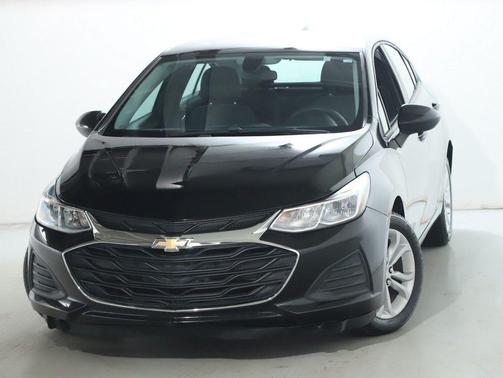 2019 Chevrolet Cruze LS