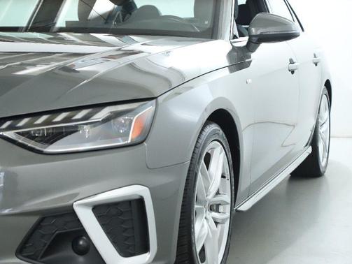 2023 Audi A4 45 S line Premium Plus