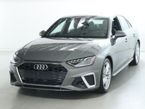 2023 Audi A4 45 S line Premium Plus