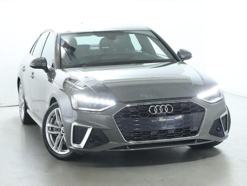 2023 Audi A4 45 S line Premium Plus