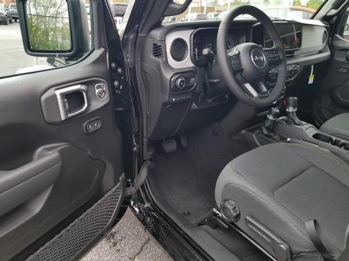 2025 Jeep Wrangler 4xe Sport S