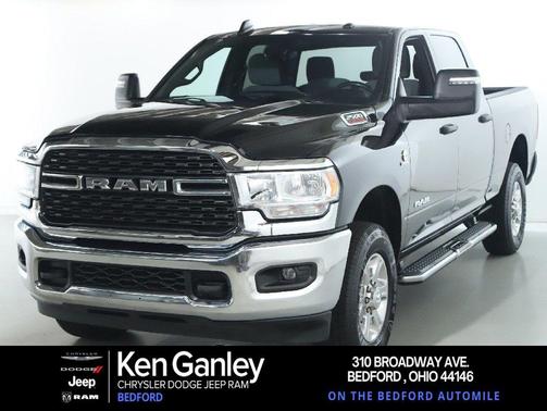 2024 RAM 2500 Big Horn Crew Cab 4x4 6'4' Box