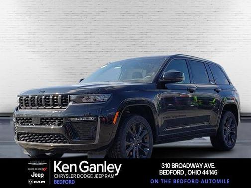 Diamond Black Crystal Pearlcoat 2026 Jeep Grand Cherokee Limited