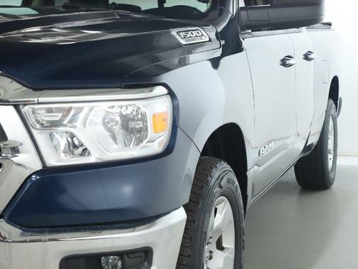 Patriot Blue Pearlcoat 2020 RAM 1500 Big Horn/Lone Star