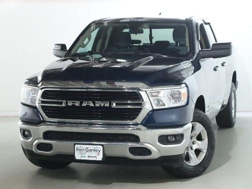 Patriot Blue Pearlcoat 2020 RAM 1500 Big Horn/Lone Star