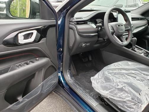 Fathom Blue Pearl Coat 2026 Jeep Compass Trailhawk