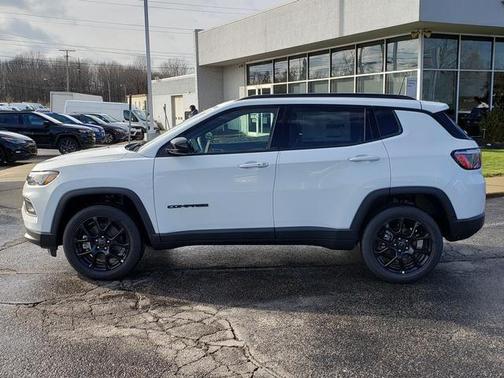 2026 Jeep Compass Latitude