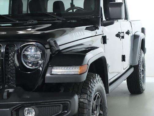 2022 Jeep Gladiator Willys 4x4