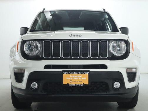 Alpine White Clearcoat 2022 Jeep Renegade Latitude