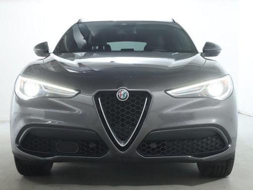 2018 Alfa Romeo Stelvio Ti Sport