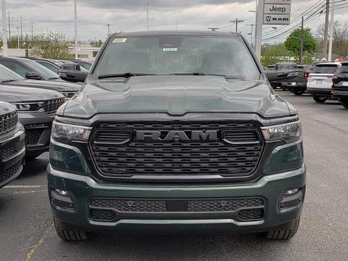 Serrano Green Metallic 2026 RAM 1500 Big Horn/Lone Star