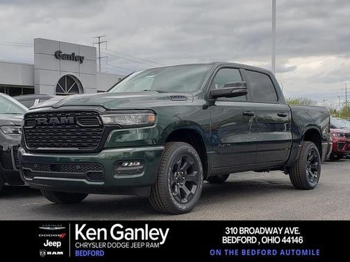 Serrano Green Metallic 2026 RAM 1500 Big Horn/Lone Star