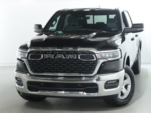 Diamond Black 2025 RAM 1500 Big Horn/Lone Star