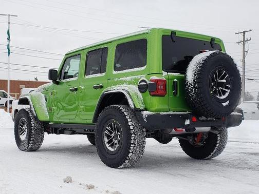 Mojito Clearcoat 2026 Jeep Wrangler Rubicon
