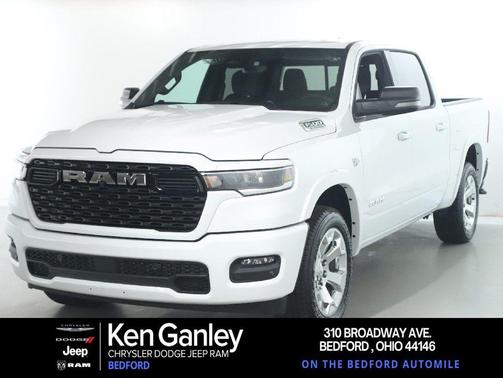 Bright White Clearcoat 2026 RAM 1500 Big Horn/Lone Star